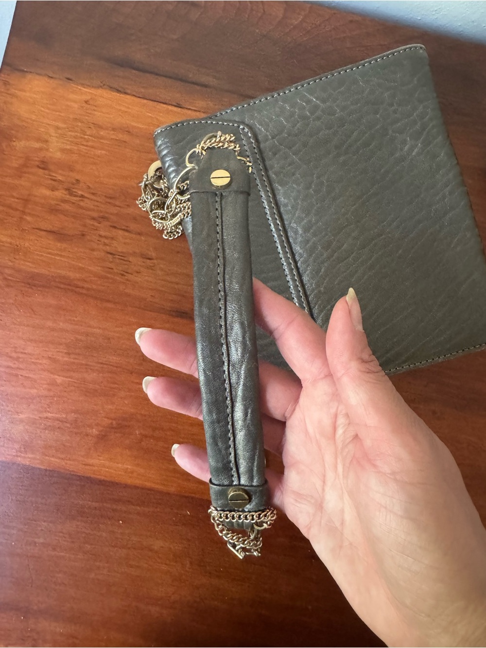 Vintage 2000s Alexis Hudson Gunmetal Crystal and Pebbled Leather Chain Purse - Picture 7 of 16